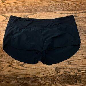 Lululemon speed up low rise lined short 2.5 inch
